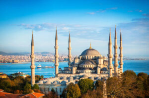 Türkiye'de Uluslararası Öğrenci Olmak: Bilmeniz Gerekenler