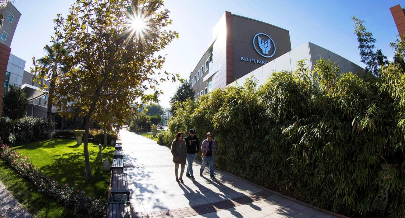 Yasar University